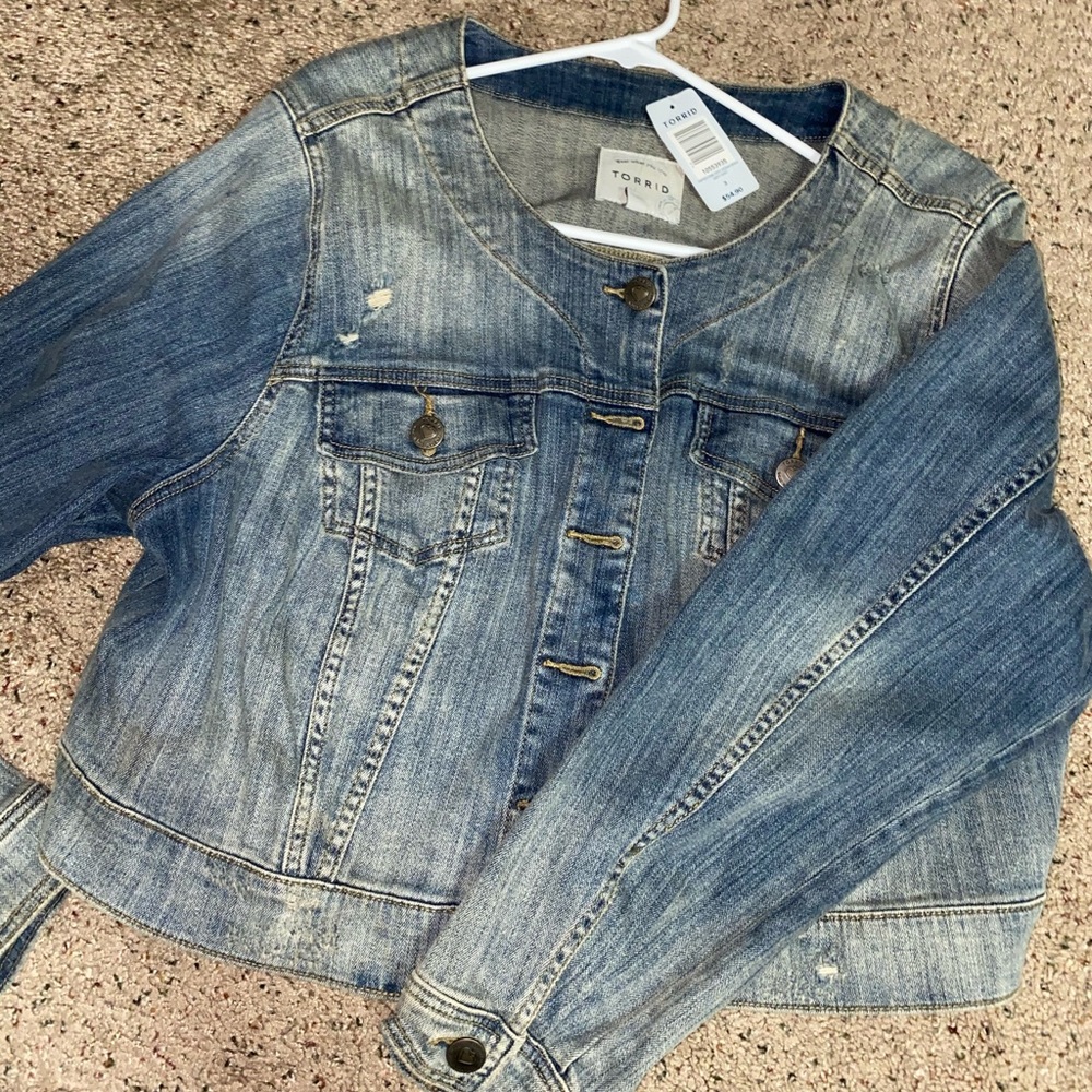 Torrid cropped jean jacket